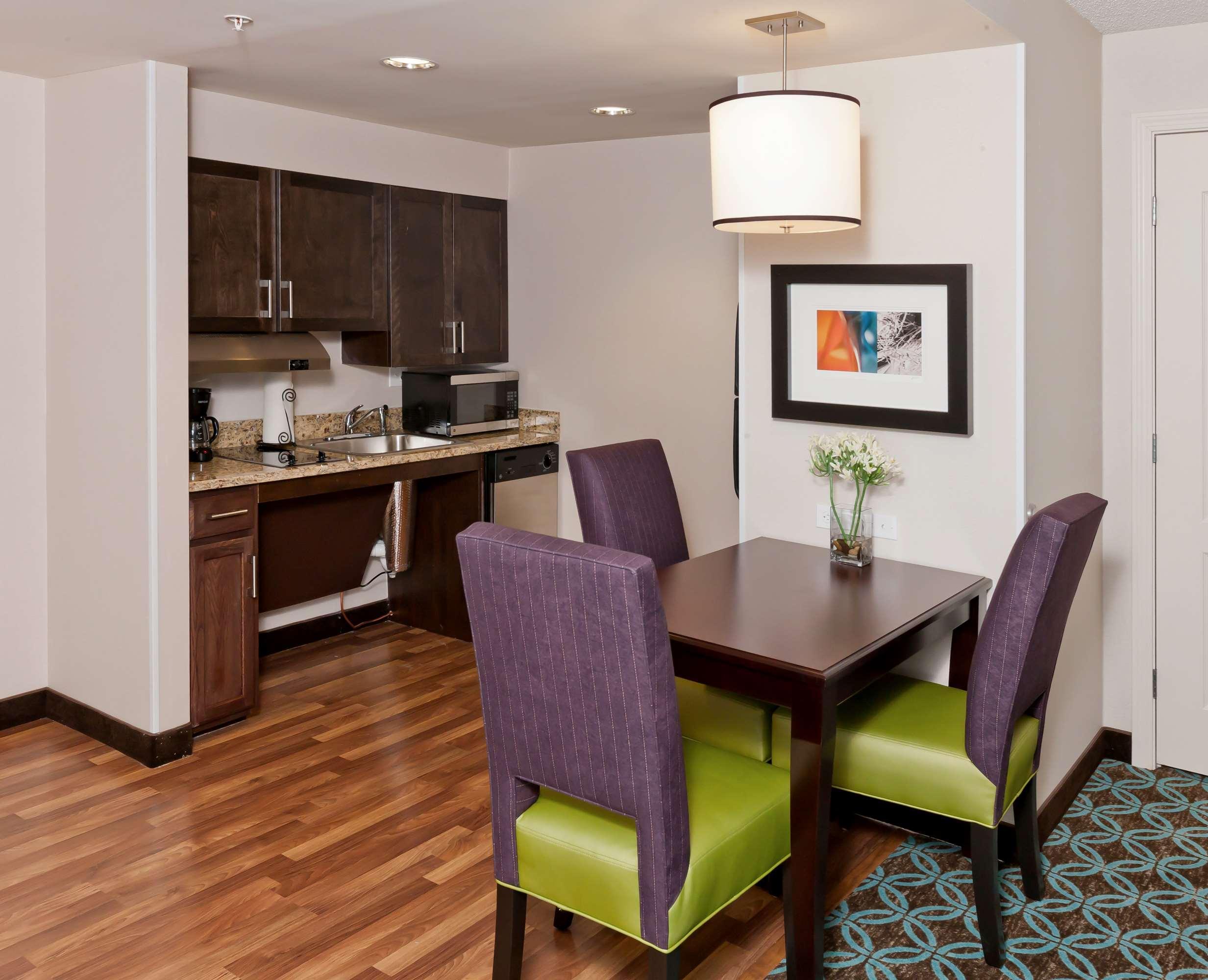 Homewood Suites By Hilton Boston/Canton, Ma Ngoại thất bức ảnh